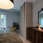 Semesterbostad My Hideaway -